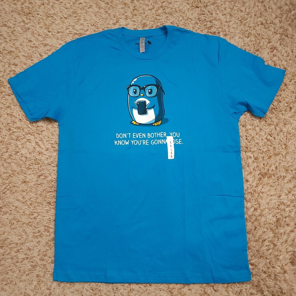 TeeTurtle Penguin Gamer Blue Mens L Short Sleeve‎ Shirt